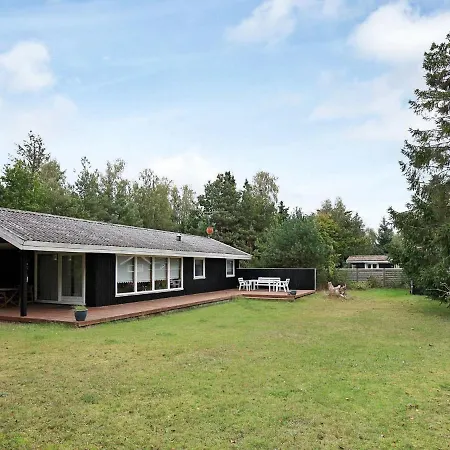 Holiday Holiday home Hojby